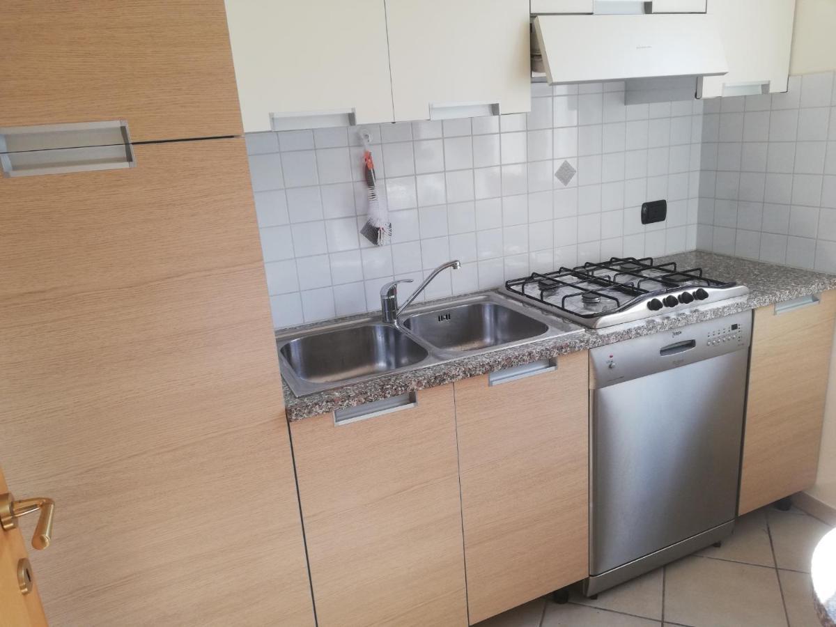Ferienwohnung Gallo Mit Ueberdachter Terrasse Parkplatz 100 Mtr Z Strand Cannobio Eksteriør billede