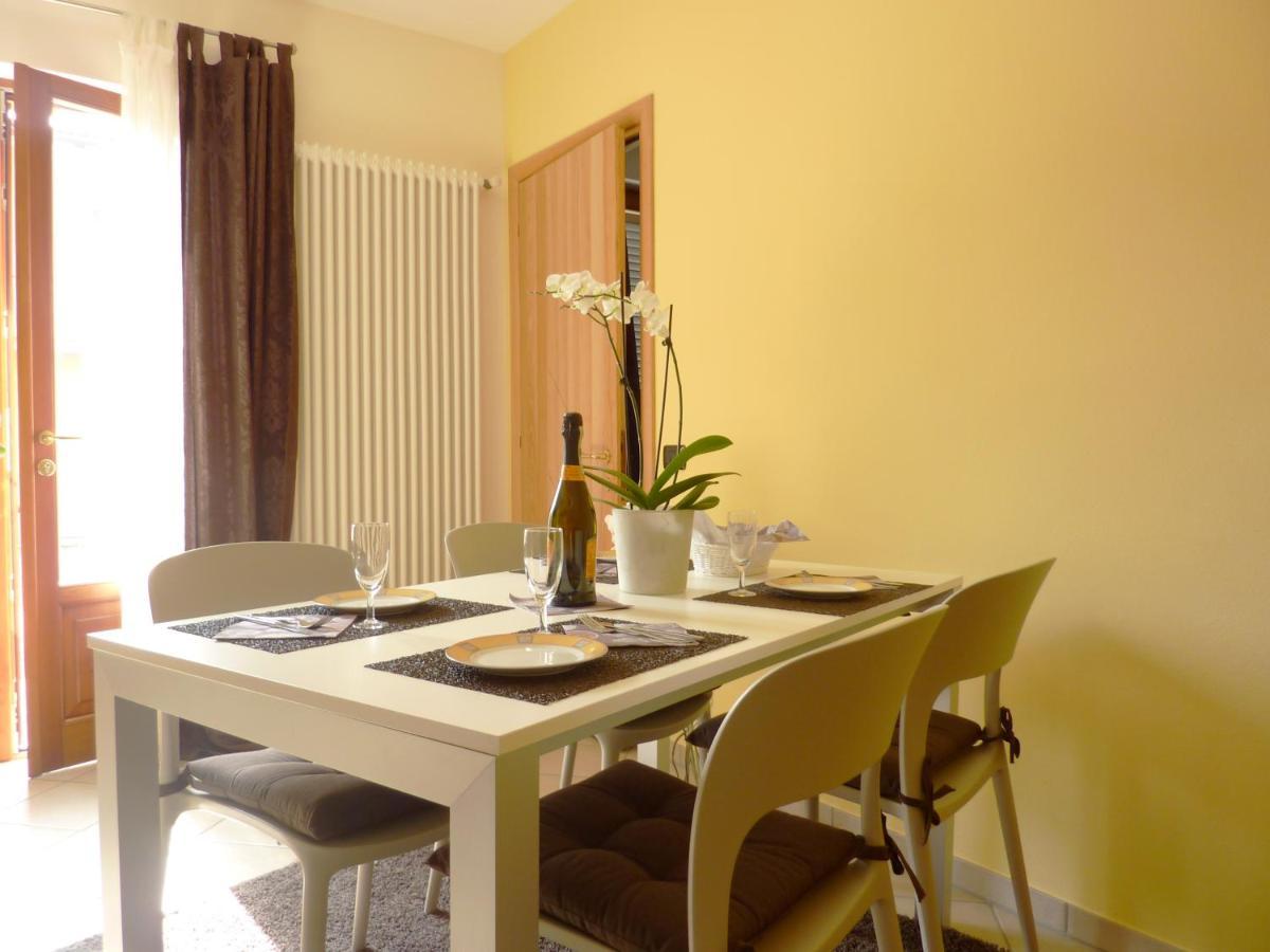 Ferienwohnung Gallo Mit Ueberdachter Terrasse Parkplatz 100 Mtr Z Strand Cannobio Eksteriør billede
